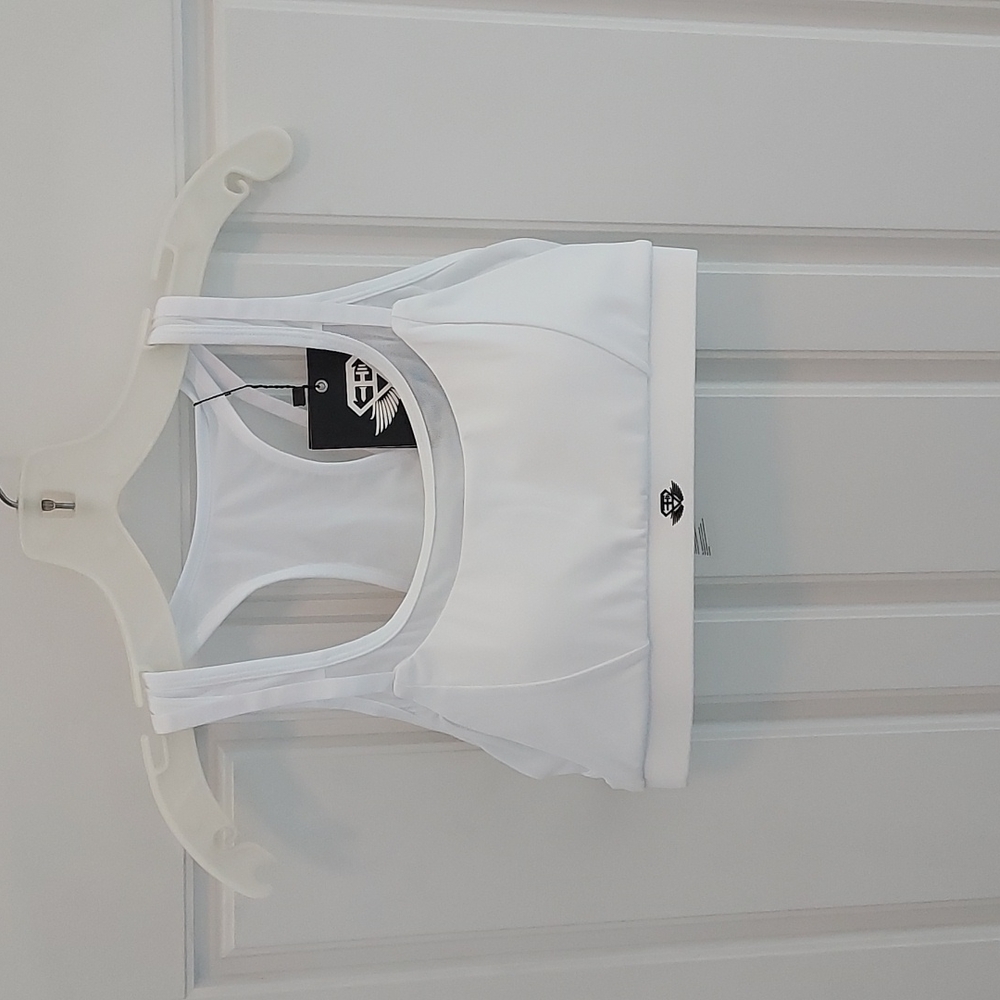 Women's size M brand engineered life AVI TECH BRA – WHITE